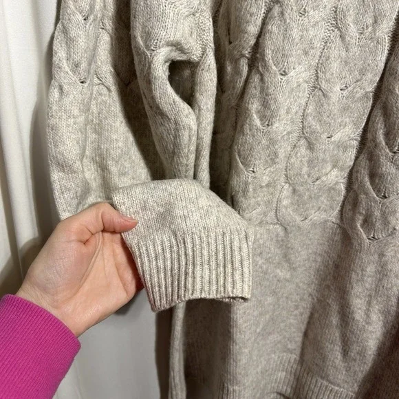 St. John's Bay Long Sleeve Cream/Beige Cable Knit Sweater Women's Size XL - Picture 4 of 6